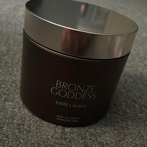 Estée Lauder bronze goddess salt scrub for the body